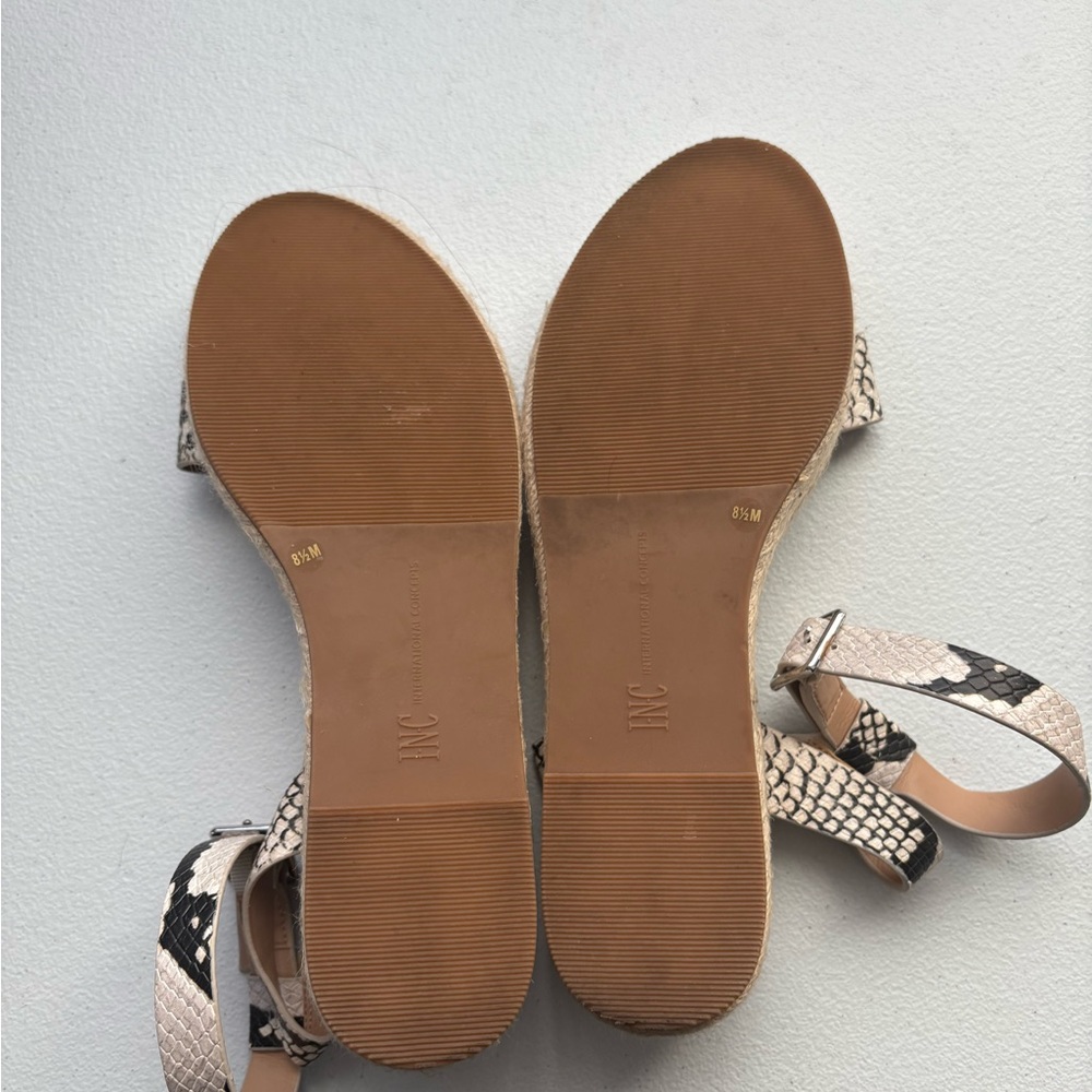 INC International Concepts Women's Sandals - Black and Cream Snake Print - Picture 3 of 6